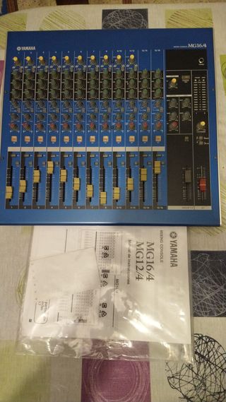 Consola Mezcla YAMAHA MG16/4