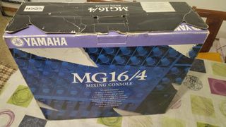 Consola Mezcla YAMAHA MG16/4