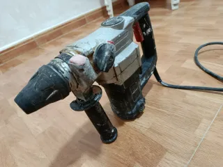 Taladro percutor profesional