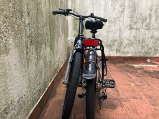 Bicicleta plegable MOMA Bike Fold 20 sin uso