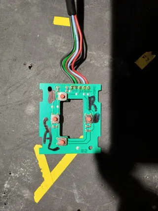 Scheda e saponetta robotizzato renault