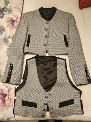 Chaquetilla y chaleco traje campero Torero