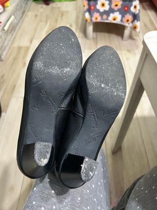 Zapatos salón Patricia Miller negros T39