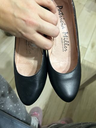 Zapatos salón Patricia Miller negros T39
