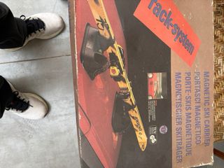 Portaesquís magnético