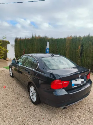 BMW 320d 177cv auto