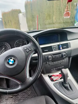 BMW 320d 177cv auto