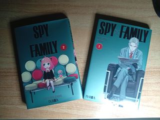 Manga Spy x Family  2 Tomos 1 y 2 Precio conjunto