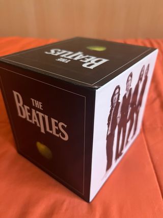 Caja CDs The Beatles Colección Completa