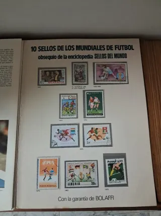 Libro Sellos Mundiales Fútbol Filatelia España 82