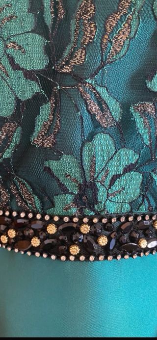 Vestido de fiesta verde y negro