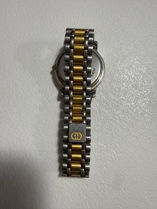 Reloj Gucci 8000L