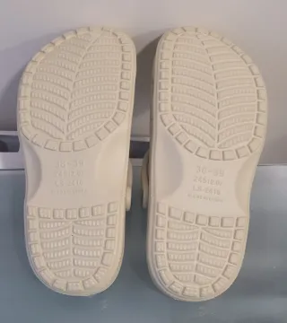 Nuevos Zuecos tipo Crocs 38