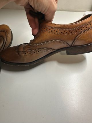 Zapatos ingles de cordones marrones