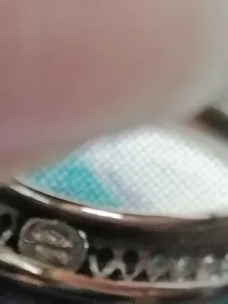 Anillo oro blanco con más de 33 brillantes