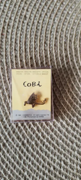 Lote 6 pins Cobi Barcelona 92 Oficial