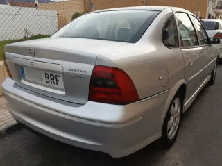 Opel Vectra 2001