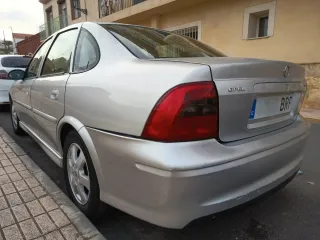 Opel Vectra 2001