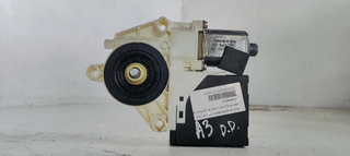 MOTOR ELEVALUNAS DELANTERO DERECHO AUDI A3 SPORTB