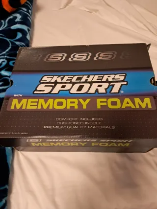 Botas Skechers Negras con Forro Interior