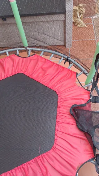 Cama elástica infantil con red de seguridad