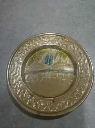 Piattino souvenir decorato