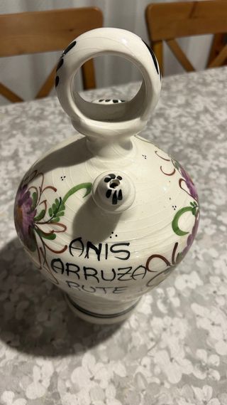 Botijo Cerámica Destilerías Duende S.A.