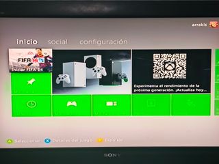 Xbox 360 con 5 giochi fisici e 20 digitali