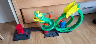 Pista Hot Wheels Dragón Buen estado