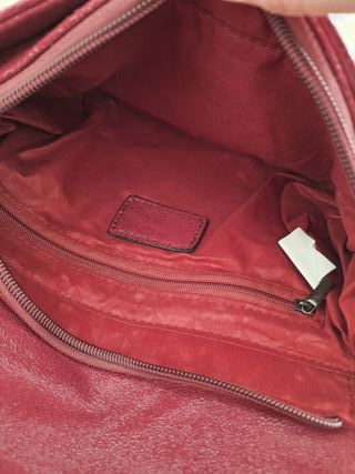 Borsa / Pochette di colore bordeaux / viola lucido