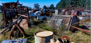 se vacían casas pisos trasteros ect.....