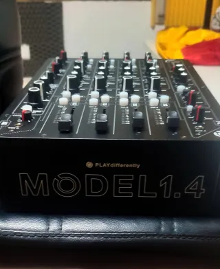 Playdifferently Model 1.4 nueva