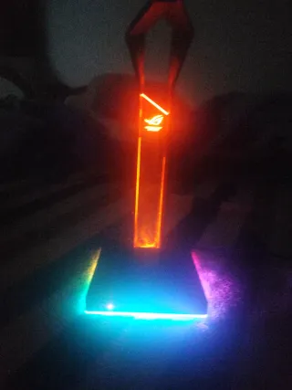 Supporto per Cuffie Asus ROG Throne QI