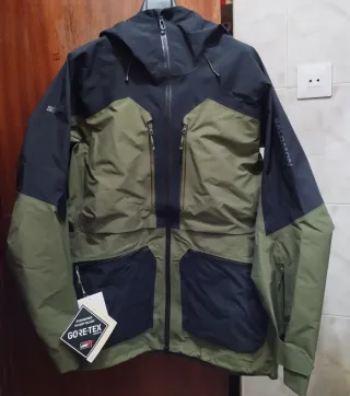 Chaqueta Salomon QST GORE-TEX PRO