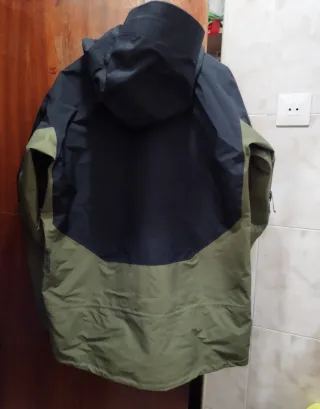 Chaqueta Salomon QST GORE-TEX PRO