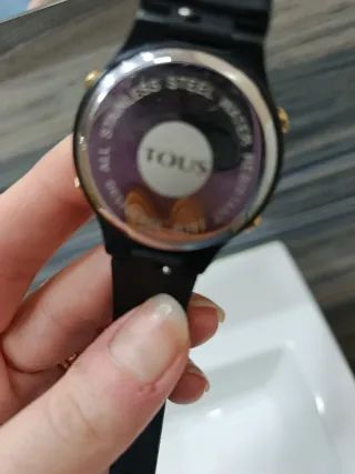 Reloj Tous Negro y Dorado