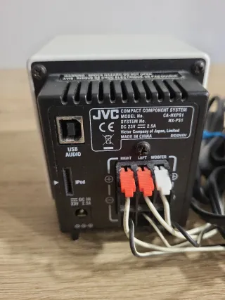 Equipo de Sonido 2.1 JVC Negro y Blanco