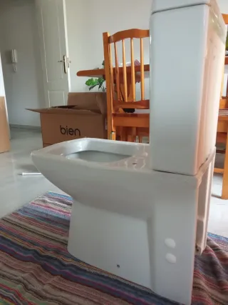 Sanitario de cerámica con bidet integrado "Goya"