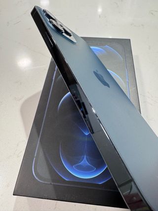 iPhone 12 Pro Max Azul