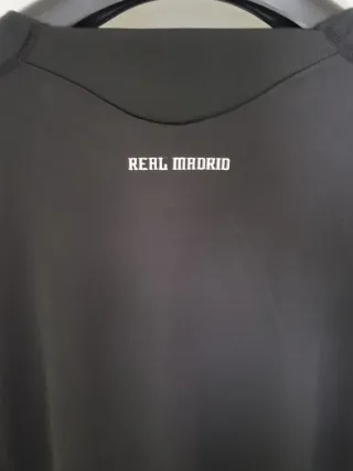 Camiseta Real Madrid retro. Talla XL