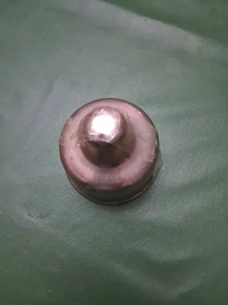 Lámpara de aceite antigua