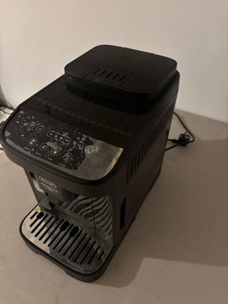 Cafetera Delonghi Magnífica Evo