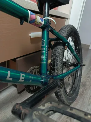 Bicicleta We The People