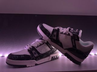 Louis Vuitton Bambas Talla 44