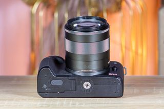 Canon EOS M50 Mark II + EF-M 18-55mm IS STM