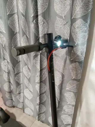 Patinete Eléctrico Gris