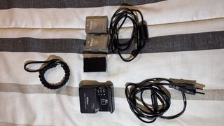 Nikon D5000 + Lente 18-105mm VR + Mochila