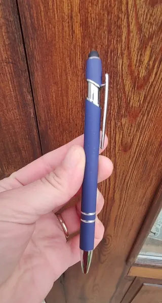 BOLIGRAFO CON TINTA NEGRA Y TACTIL