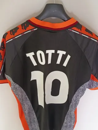 Camiseta As Roma retro. Totti 10. Talla XL