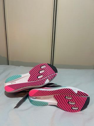 Zapatillas Adidas Adizero SL2 W SIN ESTRENAR